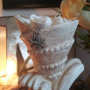 Lovely Starfish Earrings